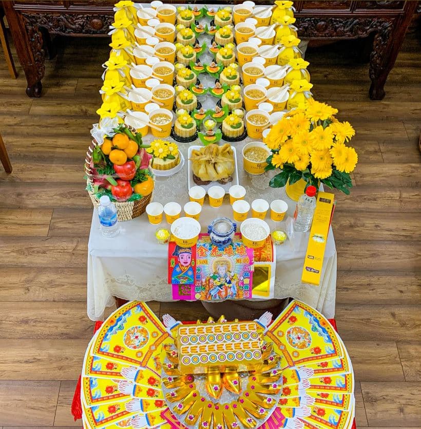 Mâm Cúng Đầy Tháng Bé Trai Hạnh Phúc