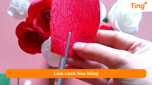 Làm cánh hoa hồng